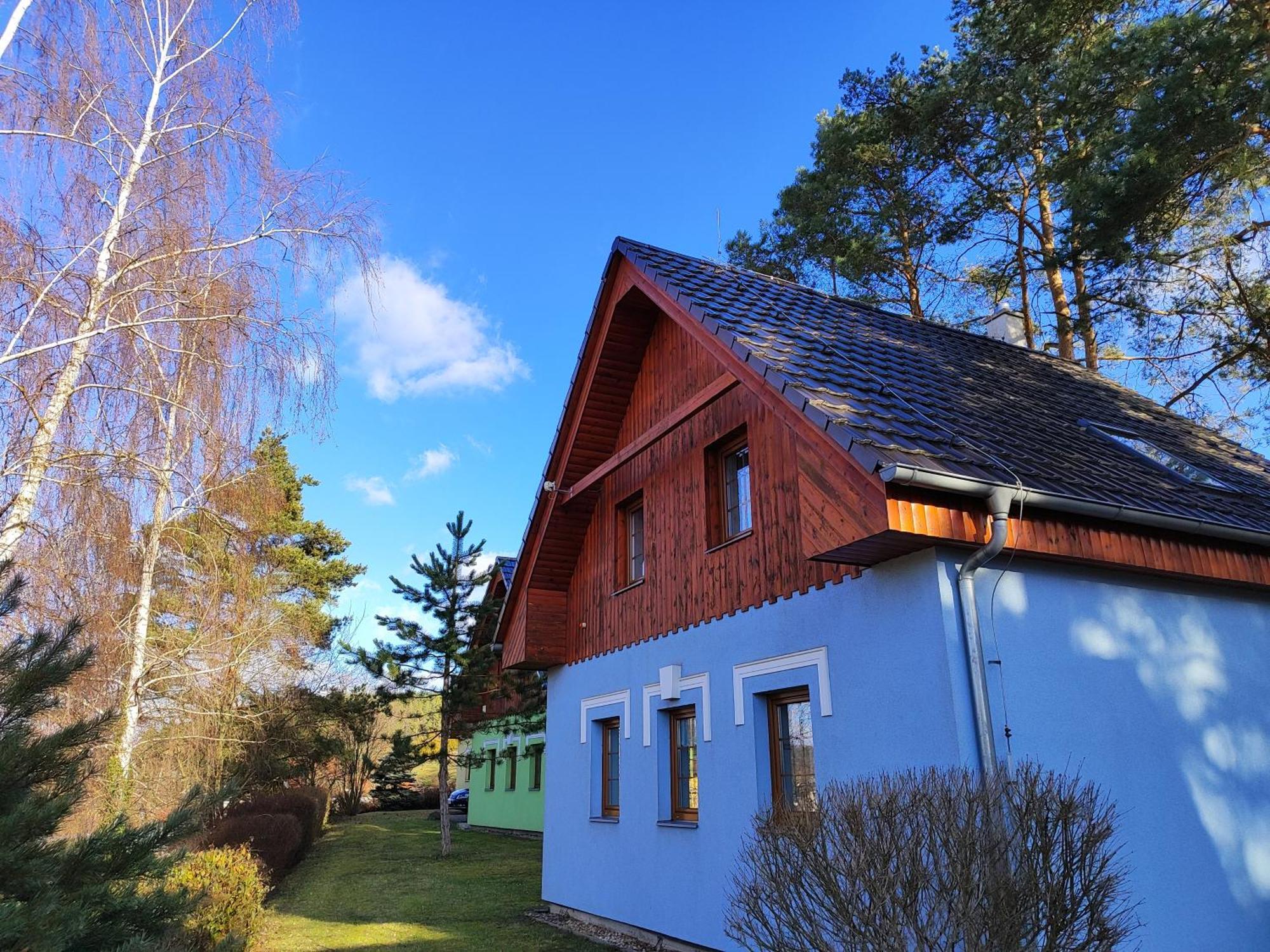 Kolodeje-ubytovani U Reky V Soukromem Arealu-blue Kolodeje nad Luznici