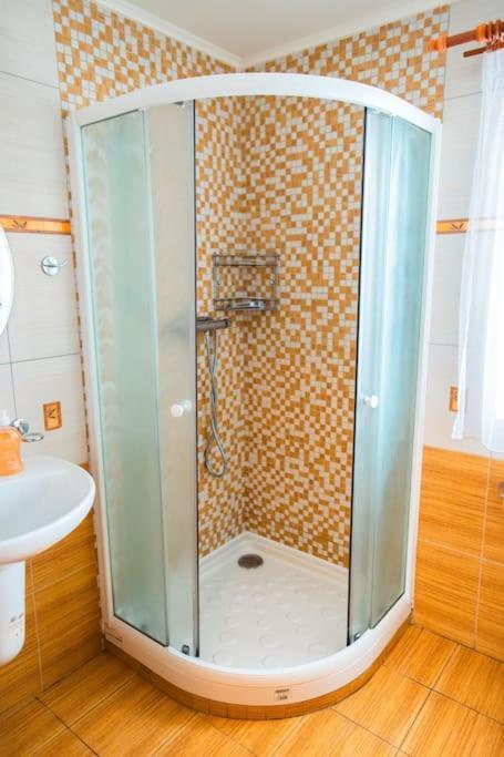 Kolodeje-ubytovani U Reky V Soukromem Arealu-blue Holiday home Kolodeje nad Luznici